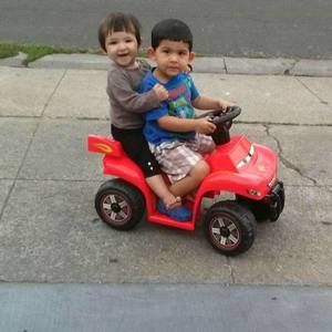 Meet your Posher, Moises